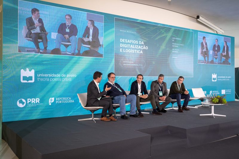 AM2R-DSC06546-scaled-r0ano37vbbduq9rnea4hsabp35doyyptr3s2z16xmw Conferência Técnico Científica