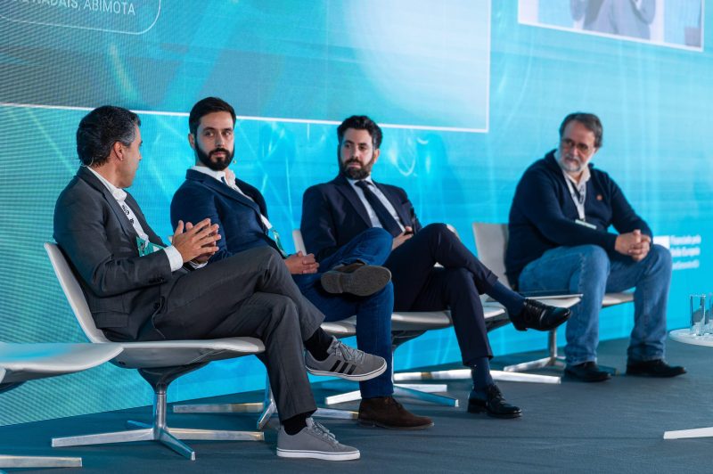 AM2R-DSC08021-scaled-r0anpagg1p11kc0udstbyzewevgkt1hh91sf1retoo Conferência Técnico Científica