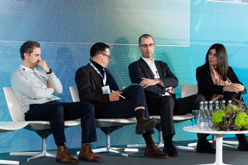 AM2R-DSC08781-scaled-r0andttapfc5zio8bcg42djjmpyfxwzbcbe9daenk8 Conferência Técnico Científica